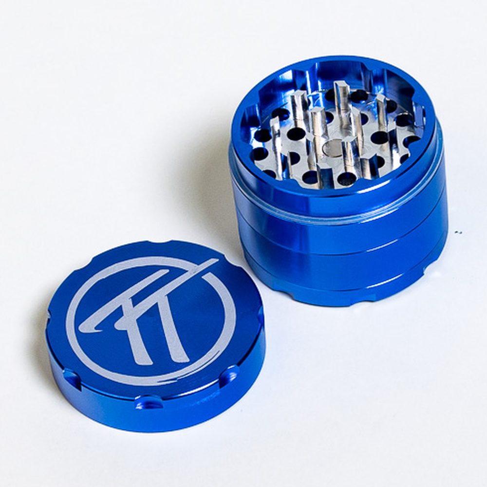 Medium 4 Piece Grinder