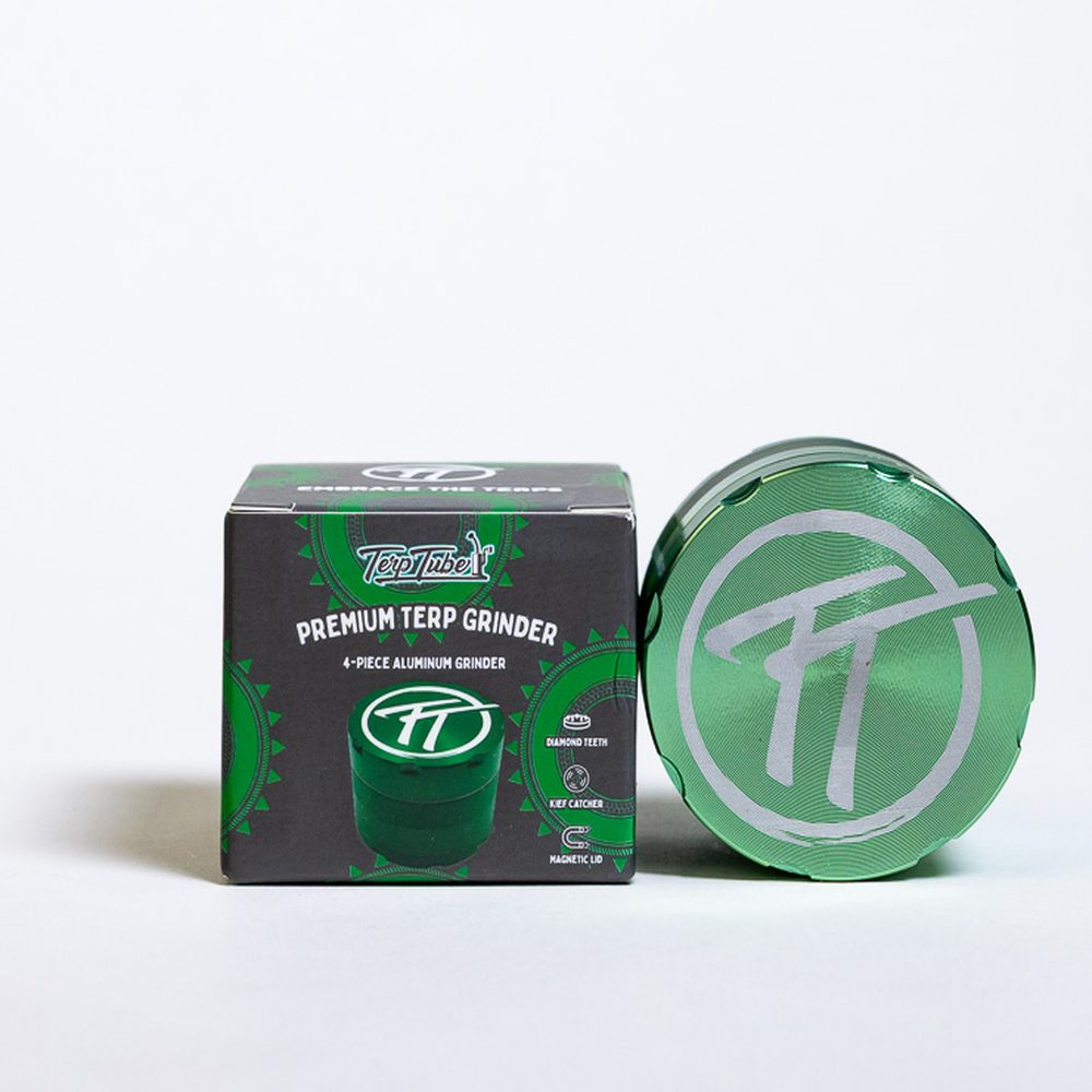 Medium 4 Piece Grinder - Image 6